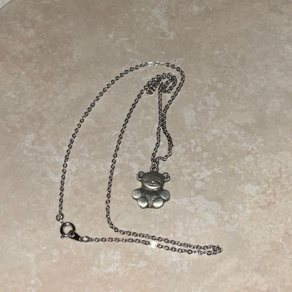 Bear Pendant On Silver-Tone Chain Marked KOREA - Picture 4 of 12